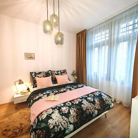 Beatrice Old Town With 1 Free Private Parking Košice