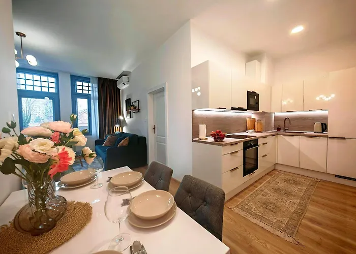 Beatrice Old Town With 1 Free Private Parking Кошице